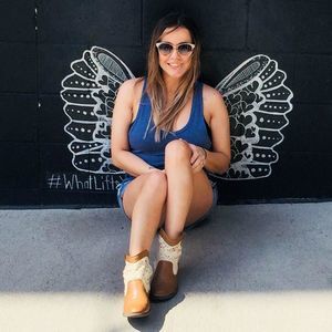 Meet your Posher, Rachel